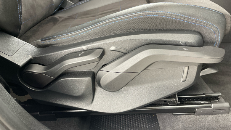 BMW 2 Series 218d M Sport 5dr DCT Diesel Hatchback